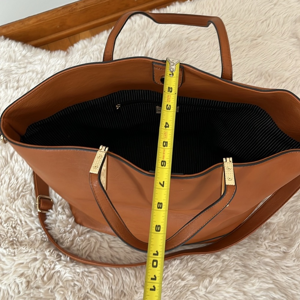 G.H.Bass & Co. Vegan Leather Tote, EUC - Picture 13 of 14
